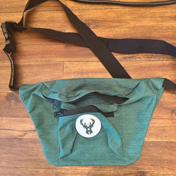 Handbags - Milwaukee Bucks fanny pack